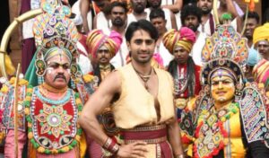 ಬಾದಾಮಿ ಕೆಂಪು ಮಣ್ಣಿನಲ್ಲಿ ಅರಳಿದ ಕರ್ನಾಟಬಲಂ ರಂಗು